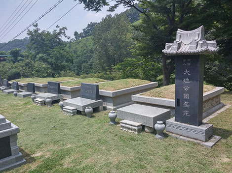 슬라이드이미지